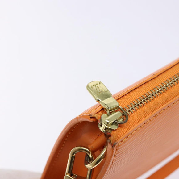 LOUIS VUITTON Epi Pochette Accessoires Pouch Orange Mandarin M5294H Auth 141495