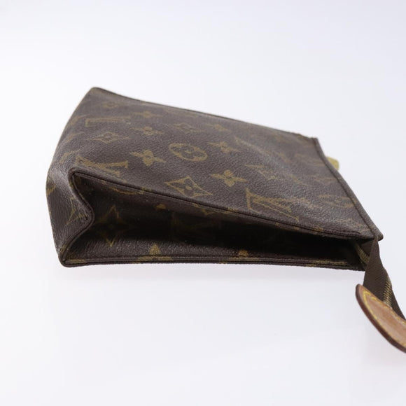 LOUIS VUITTON Monogram Poche Toilette 19 Pouch M47544 LV Auth 141539