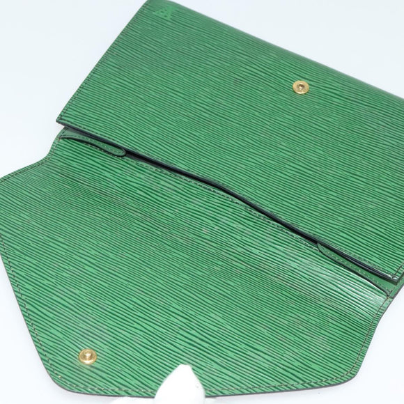 LOUIS VUITTON Epi Art Deco Clutch Bag Green M52634 LV Auth 141660