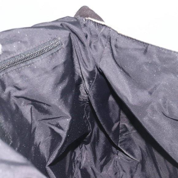 CHANEL Sports Matelasse Umhängetasche Canvas Weiß Silber CC Auth 142035