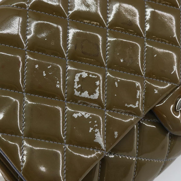 CHANEL Matelasse Chain Shoulder Bag Patent leather Purple Silver CC Auth 142098