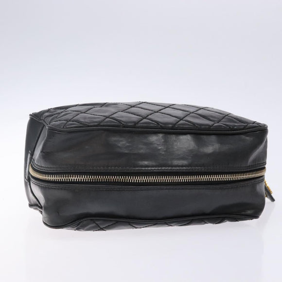 CHANEL Matelasse Pouch Leather Black Gold CC Auth 142115
