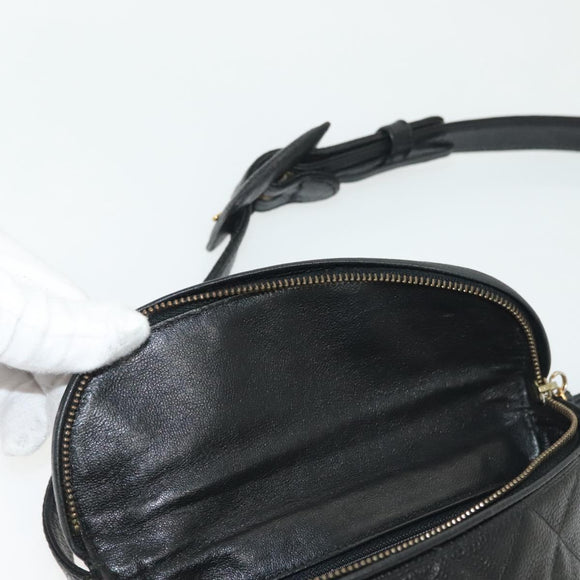 CHANEL Matelasse Waist Bag Caviar Skin Black Gold CC Auth 142308