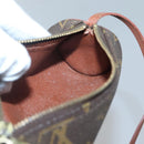 LOUIS VUITTON Monogram Papillon Pouch LV Auth 142327-18