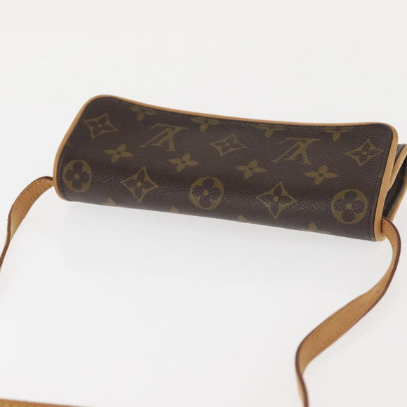 LOUIS VUITTON Monogram Pochette Twin PM Shoulder Bag M51854 LV Auth 142455