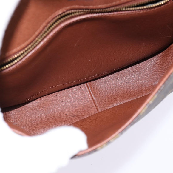 LOUIS VUITTON Monogram Saint Cloud GM Shoulder Bag M51242 LV Auth 142480