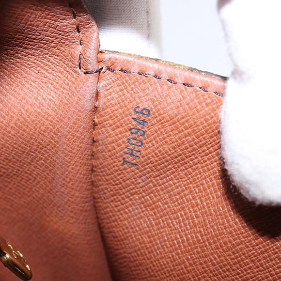 LOUIS VUITTON Monogram Saint Cloud GM Shoulder Bag M51242 LV Auth 142480