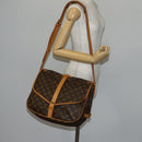 LOUIS VUITTON Monogram Saumur 35 Shoulder Bag M42254 LV Auth 142507-27
