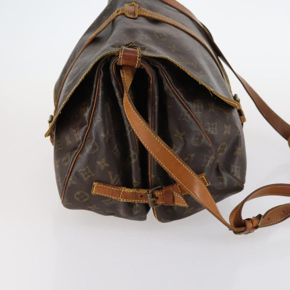 LOUIS VUITTON Monogram Saumur 35 Shoulder Bag M42254 LV Auth 142508