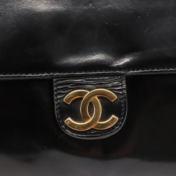 CHANEL Chain Shoulder Bag Patent leather Black Gold CC Auth 142755