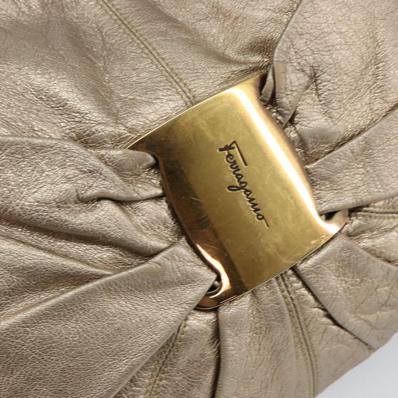 Salvatore Ferragamo Vala Shoulder Bag Leather Beige Gold Auth 142849