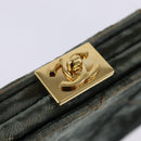 CHANEL Matelasse Clutch Bag Velor Green Gold CC Auth 142939-9