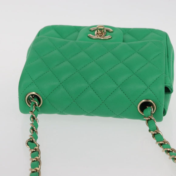 CHANEL Matelasse 17 Chain Shoulder Bag Lamb Skin Green Gold CC Auth 142987SM