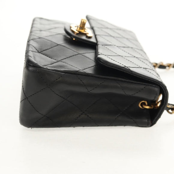 CHANEL Matelasse Chain Shoulder Bag Lamb Skin Black Gold CC Auth 142988V
