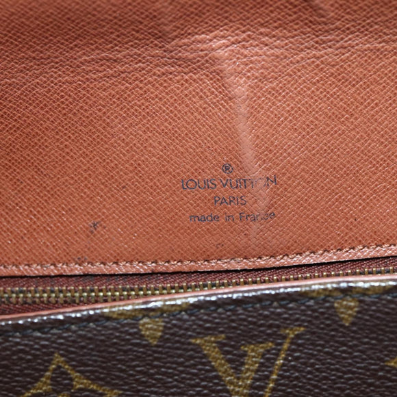 LOUIS VUITTON Monogram Saint Cloud GM Shoulder Bag M51242 LV Auth 143067