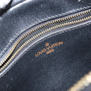 LOUIS VUITTON Epi Jeune Fille MM Shoulder Bag Black M52152 LV Auth 143146-19