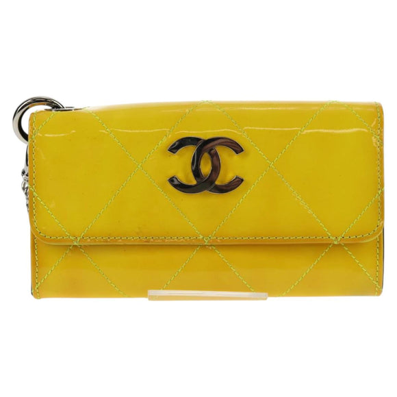 CHANEL Matelasse Chain Wallet Lakleer Geel Zilver CC Auth 143166V