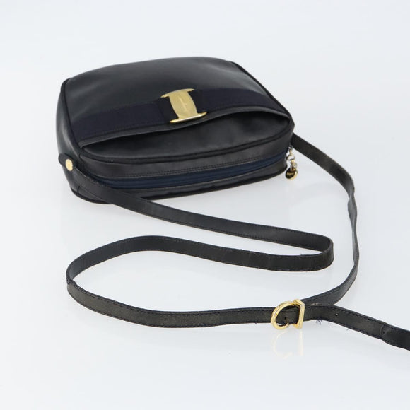 Salvatore Ferragamo Vala Shoulder Bag Leather Navy Gold Auth 143221