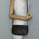 LOUIS VUITTON Monogram Pochette Accessoires Pouch M51980 LV Auth 143317-20