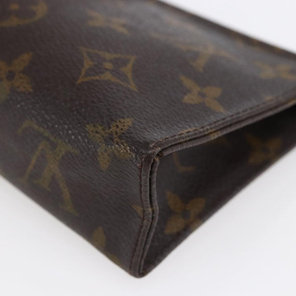 LOUIS VUITTON Monogram Poche Toilette 15 Pouch M47546 LV Auth 143411