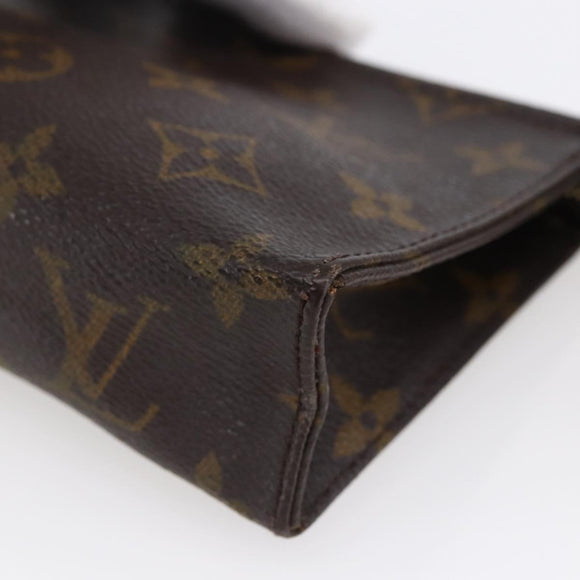 LOUIS VUITTON Monogram Poche Toilette 15 Pouch M47546 LV Auth 143411