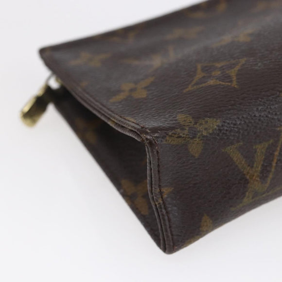 LOUIS VUITTON Monogram Poche Toilette 15 Pouch M47546 LV Auth 143411