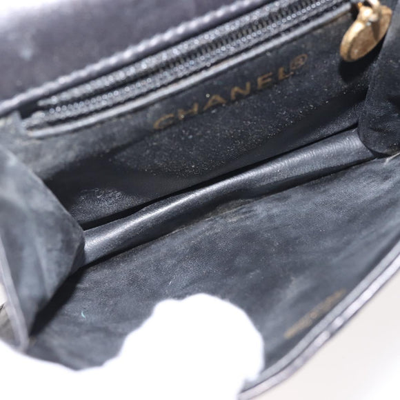 CHANEL Matelasse Waist bag Lamb Skin Black Gold CC Auth 143653