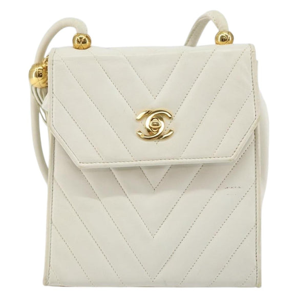 CHANEL V Stitch Shoulder Bag Lamb Skin White Gold CC Auth 143656