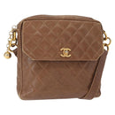 CHANEL Matelasse Shoulder Bag Caviar Skin Brown Gold CC Auth 143676-1