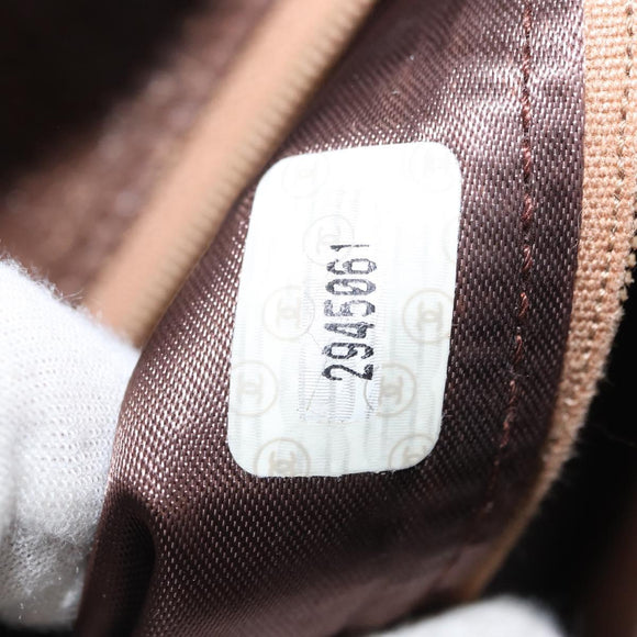 CHANEL Matelasse Shoulder Bag Caviar Skin Brown Gold CC Auth 143676