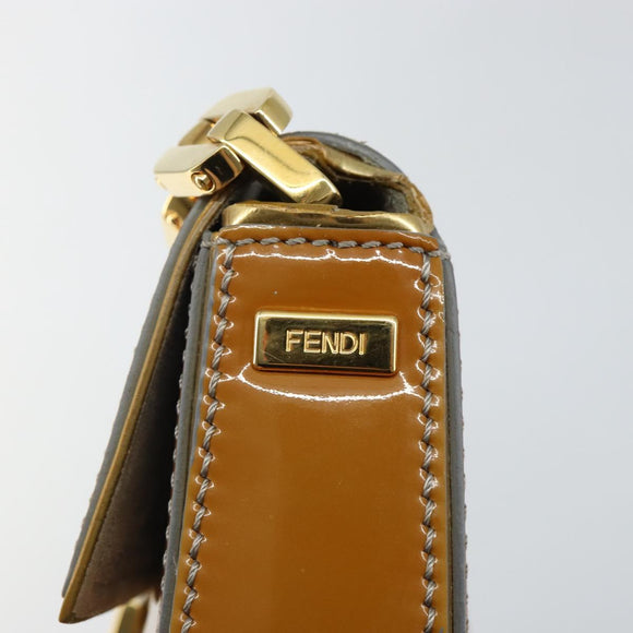 FENDI Mamma Baguette Schultertasche mit Kette Lackleder Grau Gold Auth 144385A
