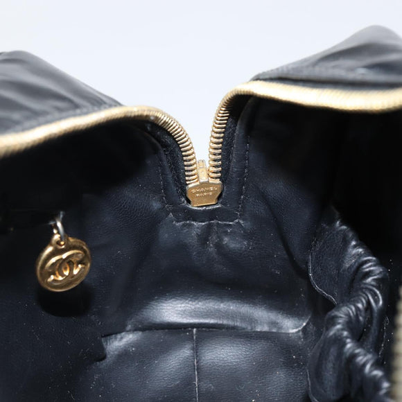 CHANEL COCO Mark Vanity Cosmetic Pouch Patent leather Black Gold CC Auth 144394