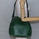 LOUIS VUITTON Epi Petit Noe Shoulder Bag Green M44104 LV Auth 144617-21
