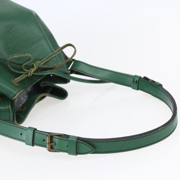 LOUIS VUITTON Epi Petit Noe Shoulder Bag Green M44104 LV Auth 144617