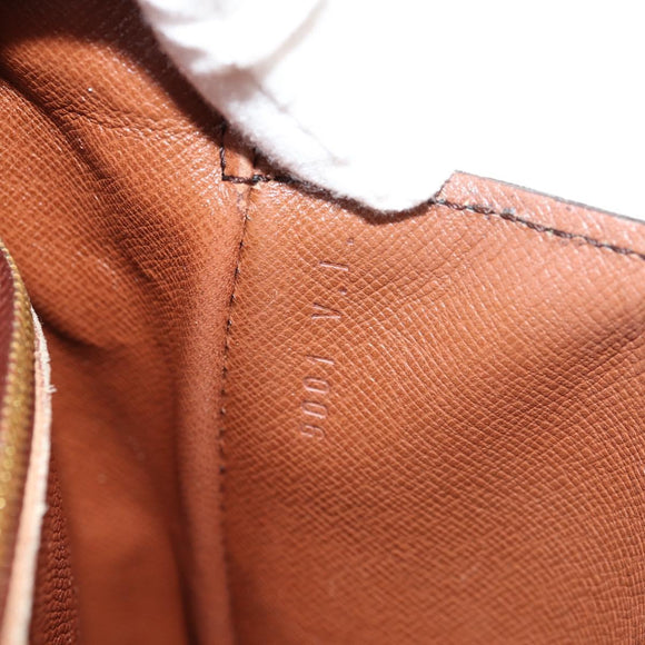 LOUIS VUITTON Monogram Saint Cloud GM Shoulder Bag M51242 LV Auth 144776