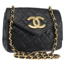 CHANEL Matelasse Chain Shoulder Bag Leather Black Gold CC Auth 145073-1