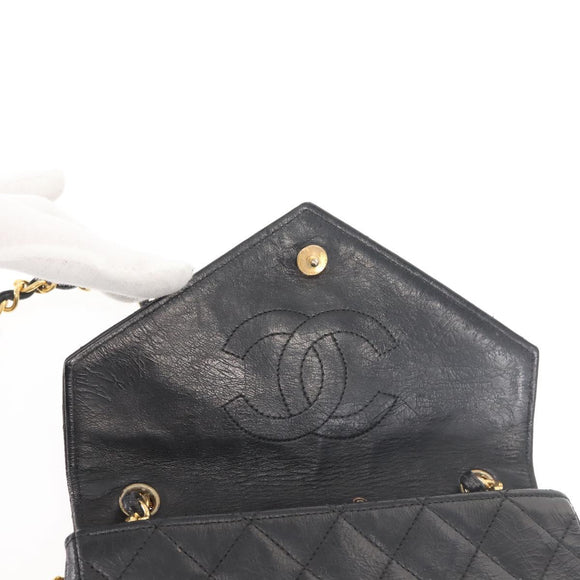 CHANEL Matelasse Chain Shoulder Bag Leather Black Gold CC Auth 145073