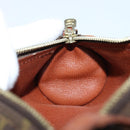 LOUIS VUITTON Monogram Papillon Pouch LV Auth 145233-12