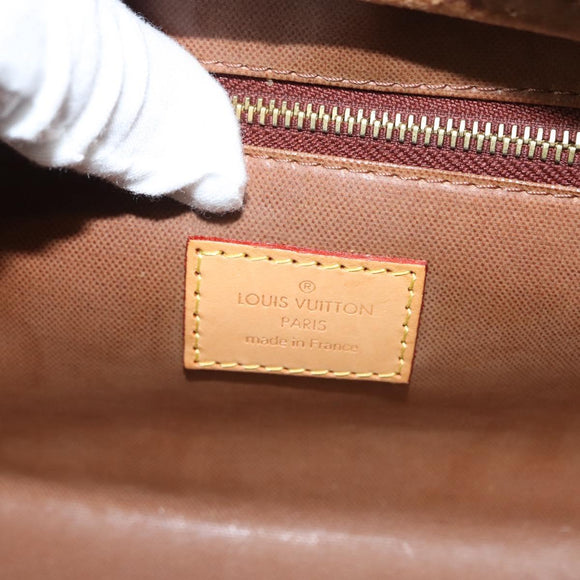 LOUIS VUITTON Monogram Dop Kit Cosmetic Pouch M44494 LV Auth 145364