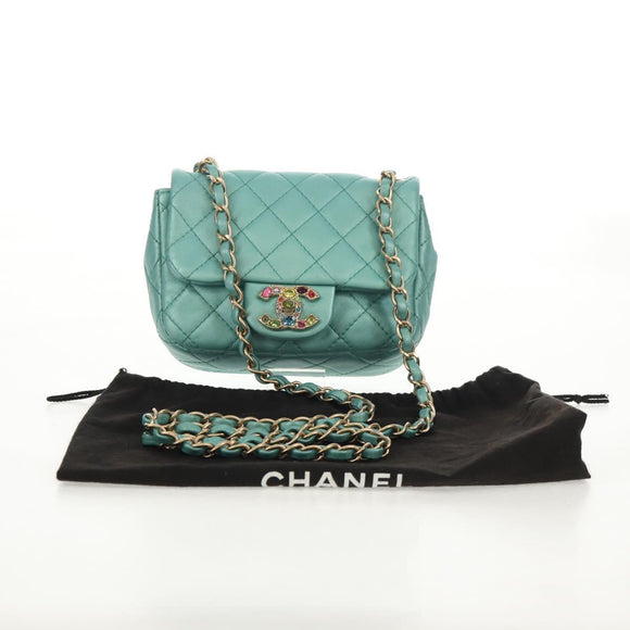 CHANEL Matelasse 17 Chain Bag Lamb Skin Turquoise Blue Gold CC Auth 145584AV