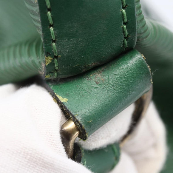 LOUIS VUITTON Epi Noe Shoulder Bag Green M44004 LV Auth 145661