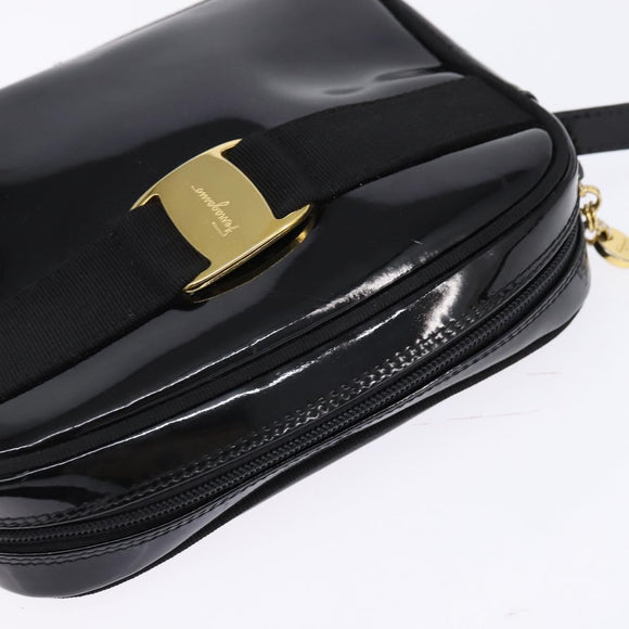 Salvatore Ferragamo Vala Shoulder Bag Enamel Black Gold Auth 145760