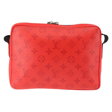 LOUIS VUITTON Taigalama Outdoor Messenger PM Bag Rouge M30821 LV Auth 145805 - 0