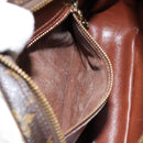 LOUIS VUITTON Monogram Senlis Umhängetasche M51222 LV Auth 145891A-12