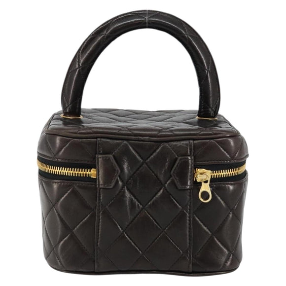 CHANEL Matelasse Vanity Pouch Lamb Skin Black Gold CC Auth 145958