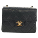 CHANEL Matelasse Chain Shoulder Bag Lamb Skin Black Gold CC Auth 146079SAV-2