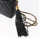 CHANEL Chain V Stitch Shoulder Bag Caviar Skin Black Gold CC Auth 146083AV-8