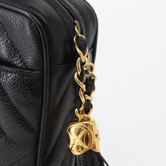CHANEL Chain V Stitch Shoulder Bag Caviar Skin Black Gold CC Auth 146083AV