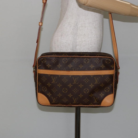 LOUIS VUITTON Monogram Trocadero 30 Shoulder Bag M51272 LV Auth 146117