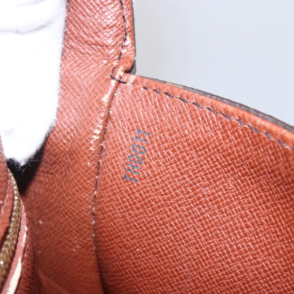 LOUIS VUITTON Monogram Saint Cloud GM Shoulder Bag M51242 LV Auth 146119